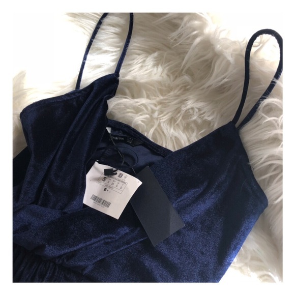 STRADIVARIUS BLUE VELVET DRESS - Picture 6 of 6